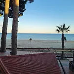 Con Vistas Al Mar En アパート カンブリルス