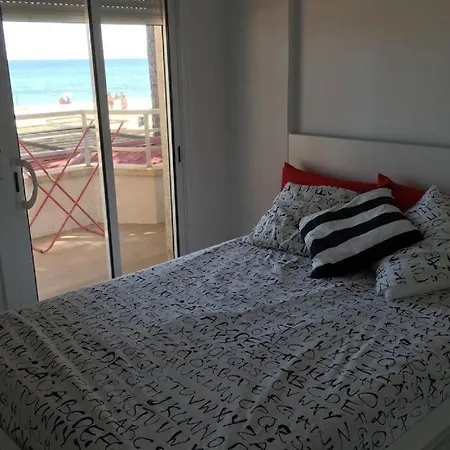 Apartment Con Vistas Al Mar En *